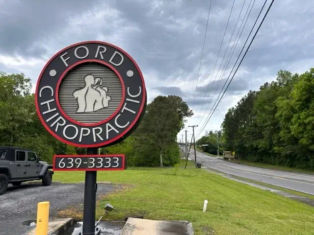 Ford Chiropractic Sign